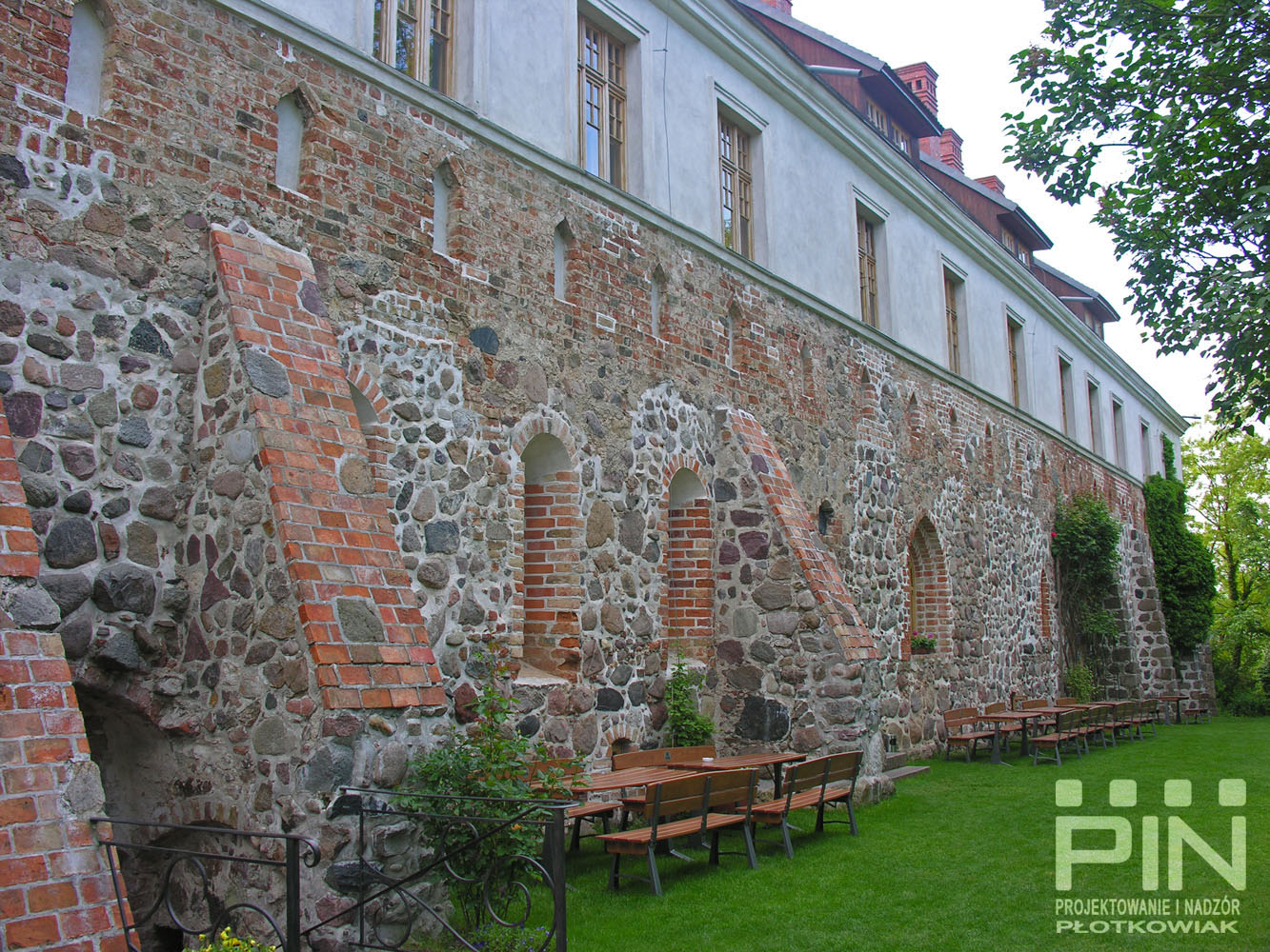 klasztor_cystersów_Cedynia_4